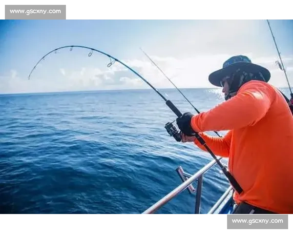 青岛灵山岛爆箱时刻！2 小时钓 40 斤鲈鱼，金秋海钓正当时